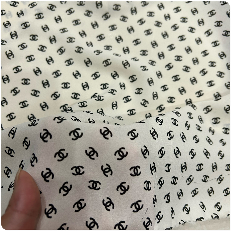 春夏仿真丝双绉印花布料半身连衣裙裤子衬衫短袖飘逸面料188