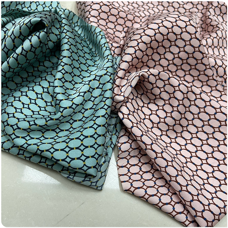 春夏仿真丝珍珠斜微弹布料