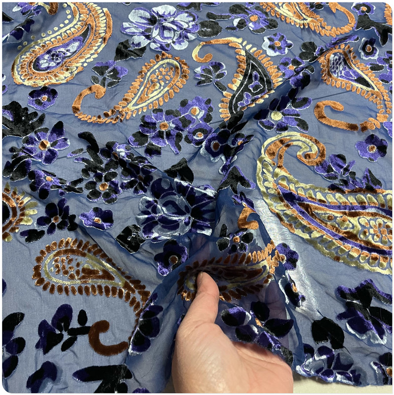 仿真丝腰果米粉镂空金丝绒布料