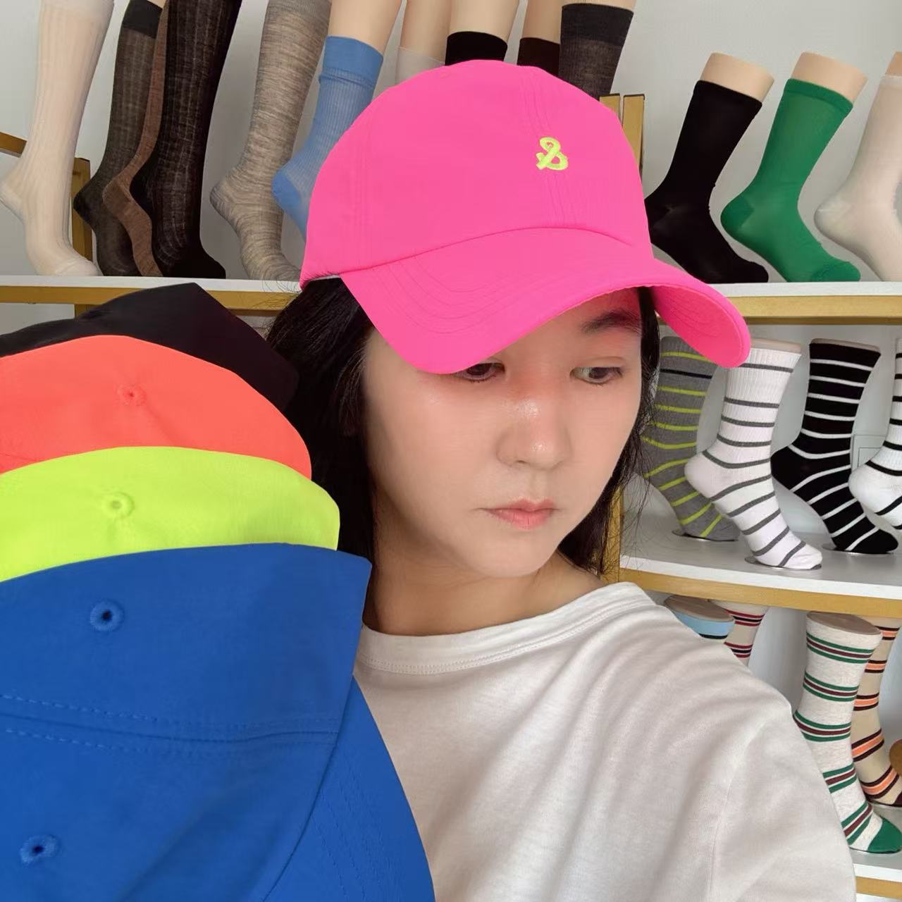 韩国进口春夏季 ins 潮同款荧光色棒球帽青年接头防晒鸭舌帽女