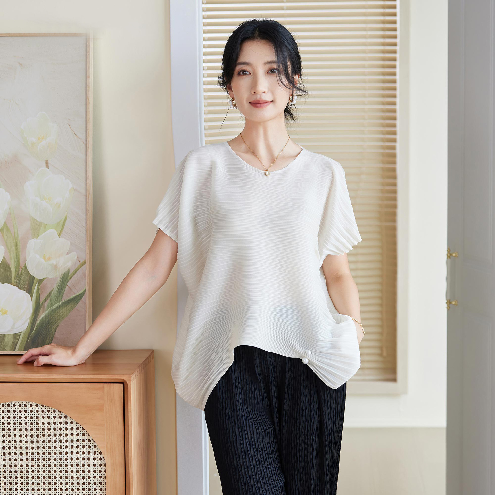 设计感不规则白色上衣女短袖t恤