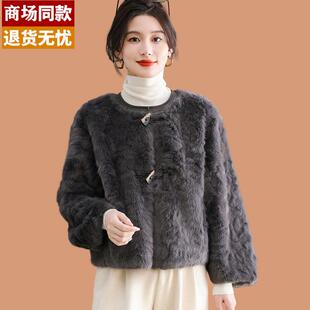高级感小香风牛角扣短款皮草外套2025新款秋冬皮毛一体加厚上衣女