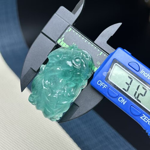 石英岩玉颈饰满绿冰种霸王貔貅招财裸石玉吊坠男女挂件款玉坠新款