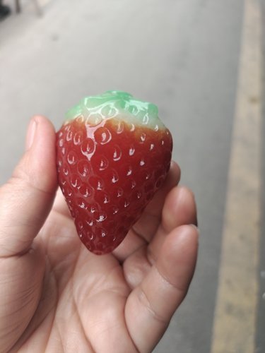 天然玉石草莓手把件吊坠莓你不行男士女士生日礼物玉石手把件礼品
