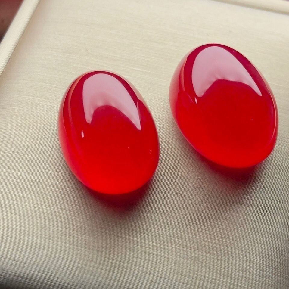 高冰种红翡戒面大款鸽子蛋缅甸翡翠冰种红翡裸石蛋面男女款玉吊坠