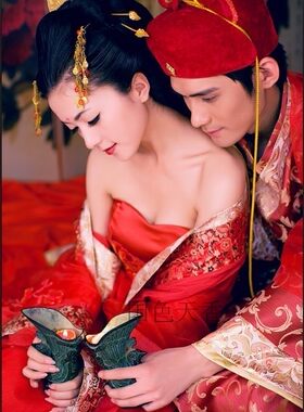 盘子女人坊中式婚礼汉服情侣古装