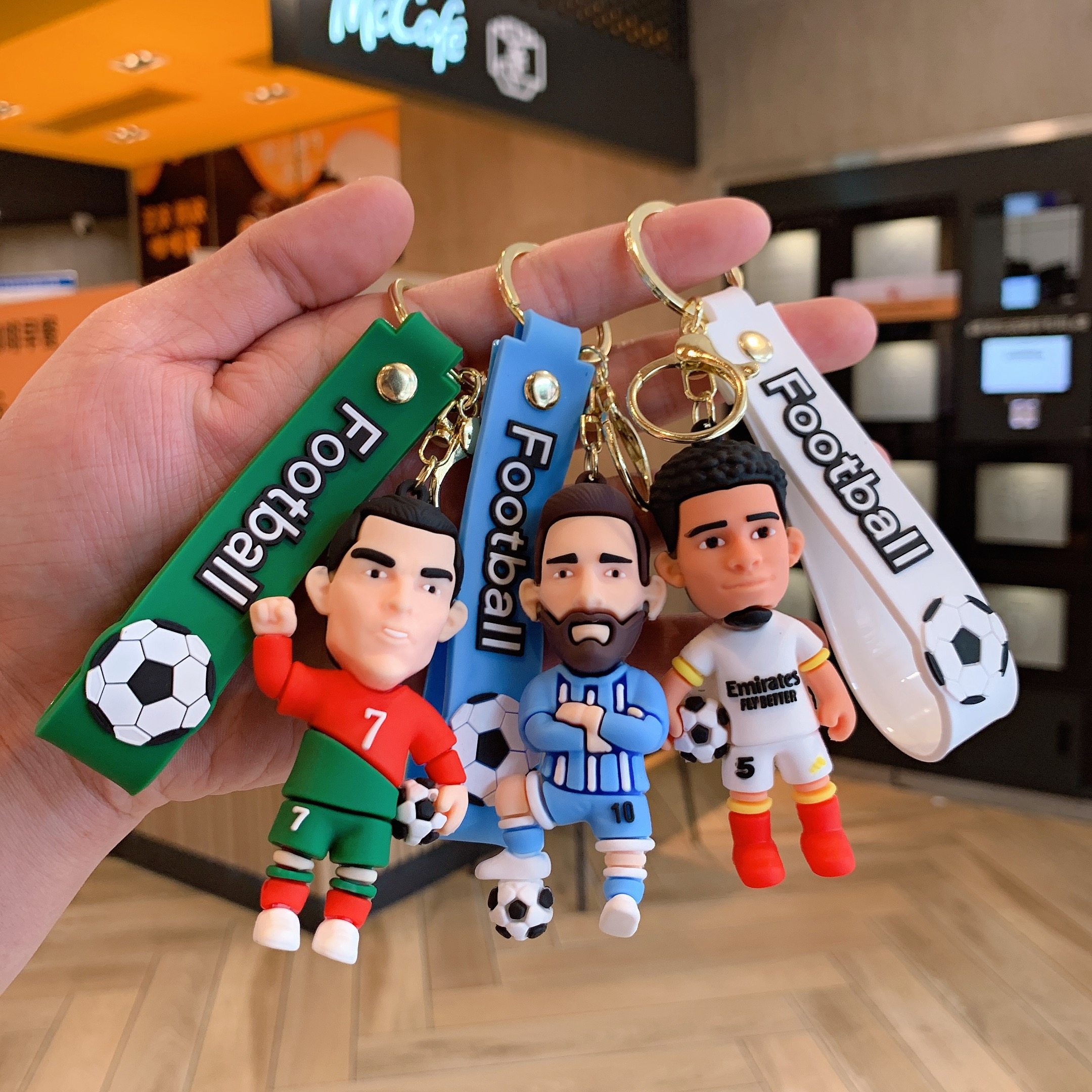 创意卡通足球人物钥匙扣可爱点球C罗人物钥匙链男女包包小挂件,节庆用品/礼品,钥匙扣,淘宝优惠券,粉丝福利购,淘宝优惠卷