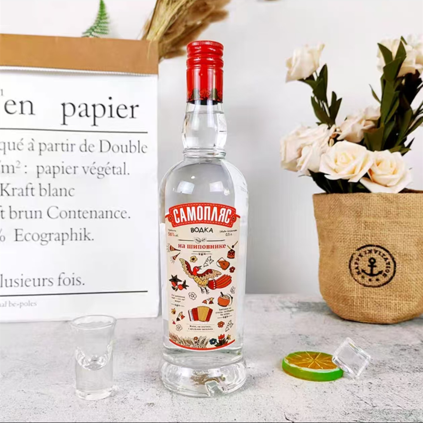 俄罗斯小鸟伏特加裸瓶