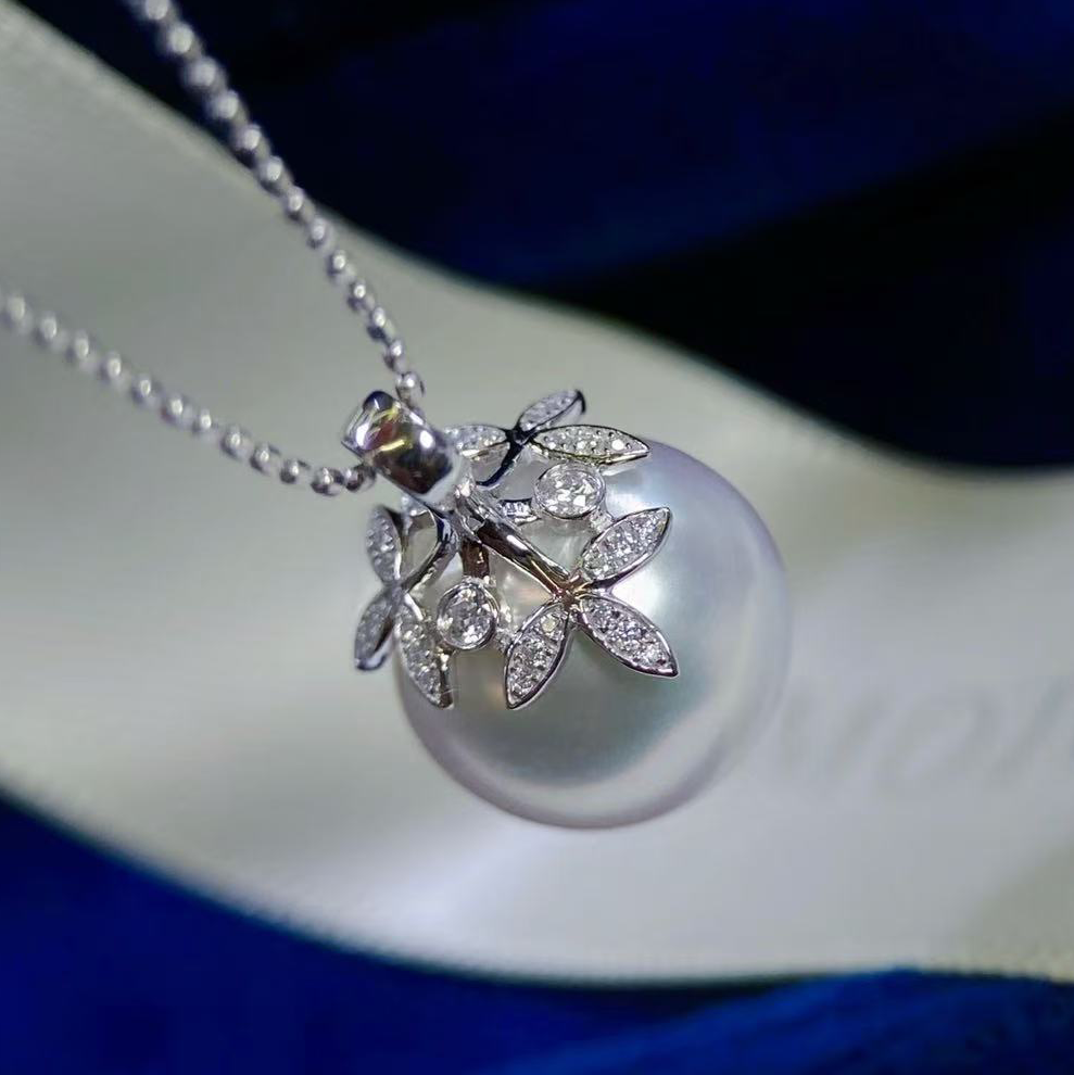 铂金PT900莫桑石12-13mm海水珍珠吊坠配件轻奢叶子款圆形裸珠帽托