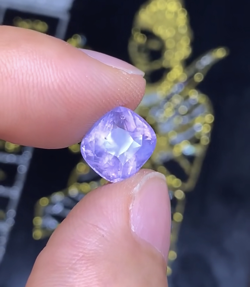 4.13克拉 坦桑尼亚天然无烧梦幻薰衣草紫色尖晶石（1130）