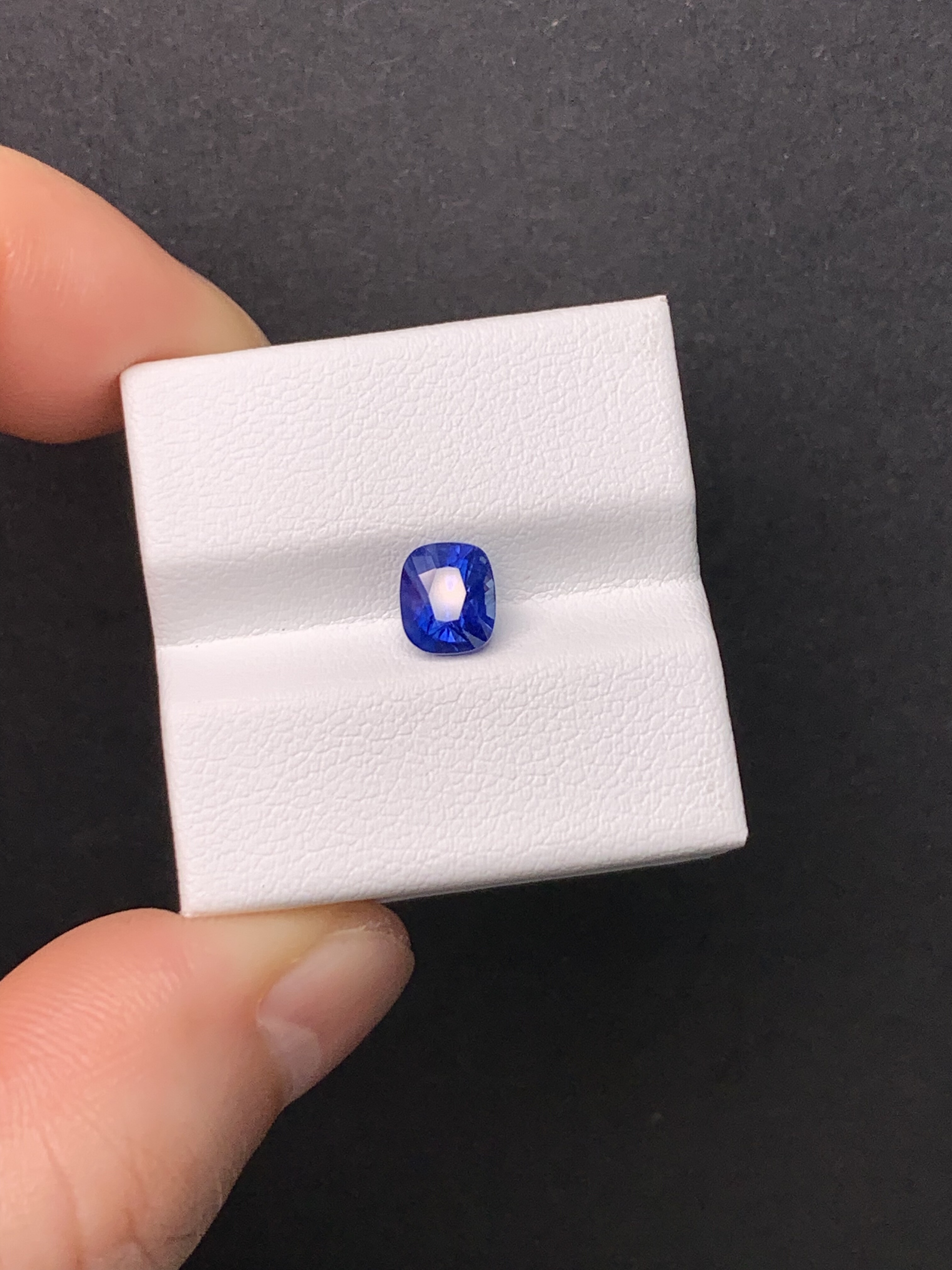 1.43克拉 斯里兰卡天然老烧皇家蓝蓝宝石 （0112）,珠宝/钻石/翡翠,裸石,淘宝优惠券,粉丝福利购,淘宝优惠卷