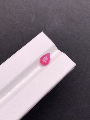 1.51克拉 坦桑尼亚天然无烧马亨盖尖晶石 芭比粉（1219）