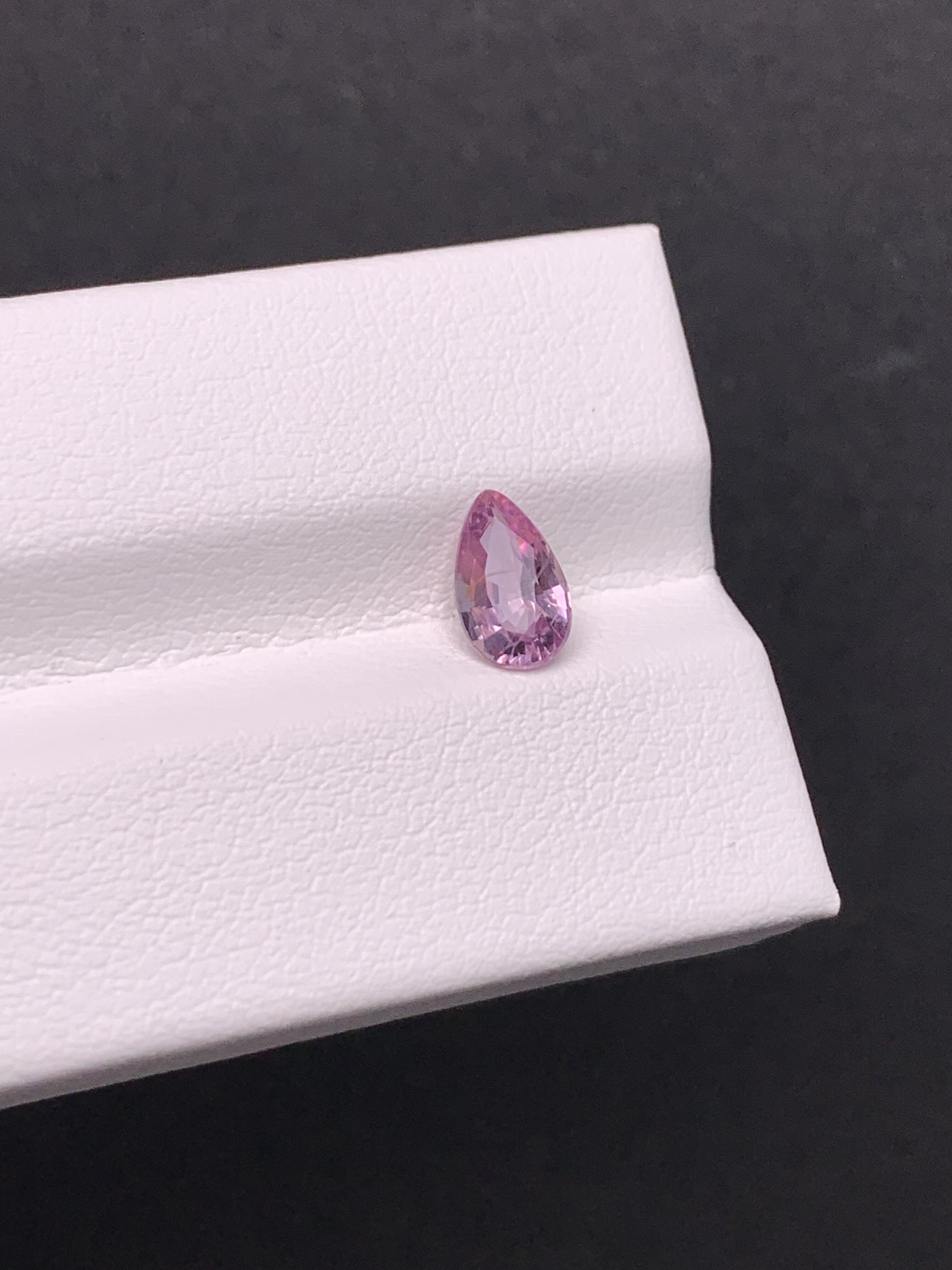 0.79克拉 越南特色 天然无烧尖晶石 仙女粉（1123）