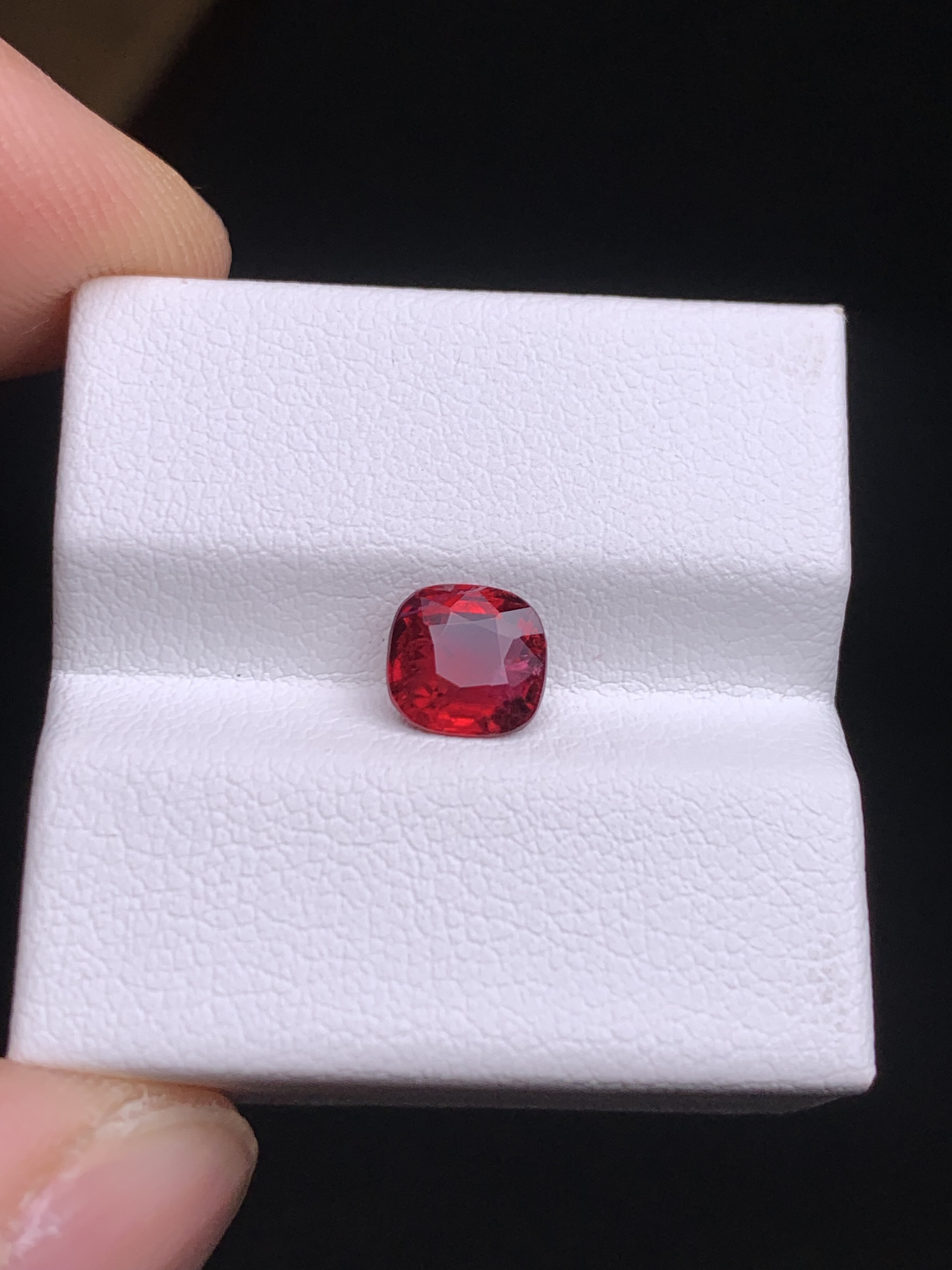 1.22克拉 缅甸天然‮烧无‬尖晶石 红宝色绝地（0119）,珠宝/钻石/翡翠,裸石,淘宝优惠券,粉丝福利购,淘宝优惠卷