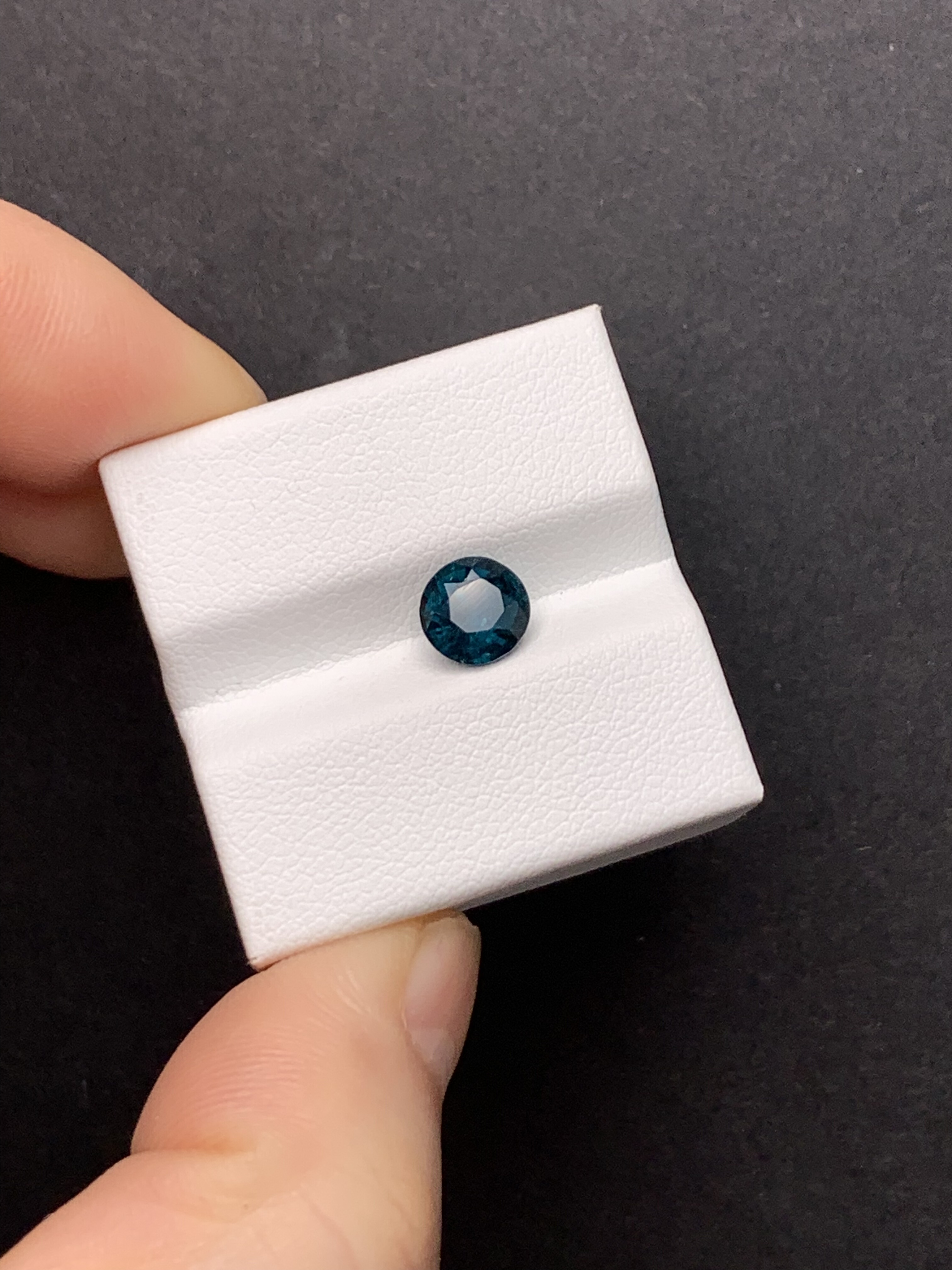 1.28克拉 坦桑尼亚天然孔雀蓝色氖磷灰石 （0122）,珠宝/钻石/翡翠,裸石,淘宝优惠券,粉丝福利购,淘宝优惠卷