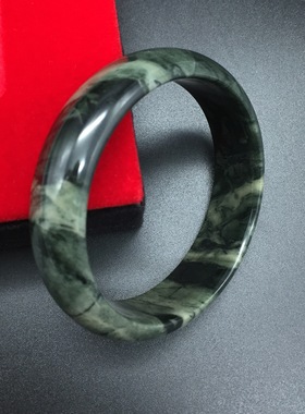 碧玉菠菜绿送领导手镯包邮特价