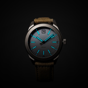 BIG IDEA DESIGN 钛合金男士腕表 BASE LINE FIELD WATCH