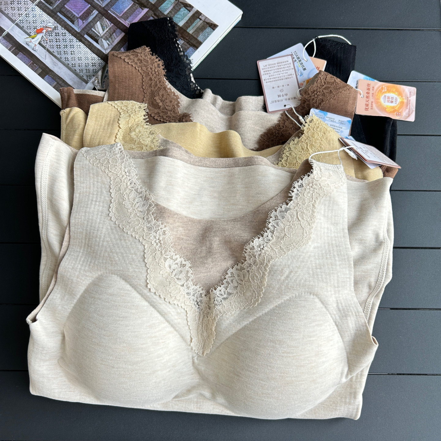 触肤即暖 又糯又软 秋冬眼睫毛蚕丝羊绒女式自发热保暖背心带胸垫,女士内衣/男士内衣/家居服,保暖背心,淘宝优惠券,粉丝福利购,淘宝优惠卷