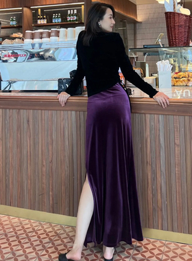 高级感丝绒半身裙秋冬高腰显瘦时髦百搭修身开叉鱼尾裙松紧腰裙子