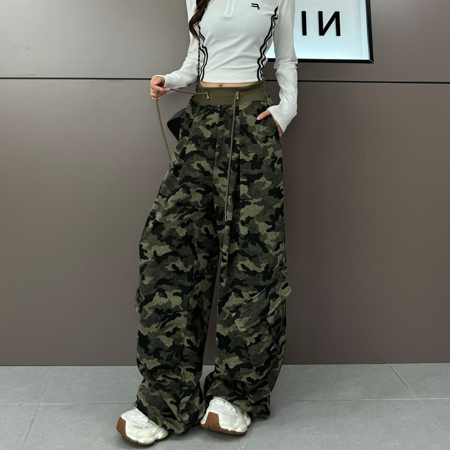 迷彩工装裤女又酷又飒高腰阔腿裤