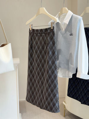 复古磨毛格子半身裙女秋冬高腰中长款包臀后开叉修身打底直筒裙子