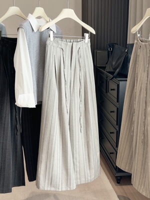 压褶条纹阔腿休闲裤女春秋百搭高腰宽松显瘦直筒西装长裤垂坠下装