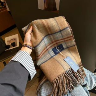 绵羊毛格子围巾女秋冬季2025复古英伦风双面格子披肩学生保暖围脖