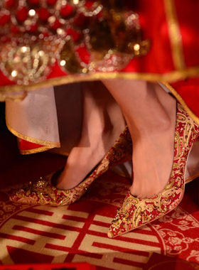 绝美结婚新娘婚鞋女婚宴订婚不累脚高跟鞋红色新中式龙凤褂秀禾鞋