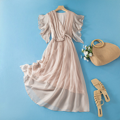 法式复古V领桑蚕丝收腰连衣裙