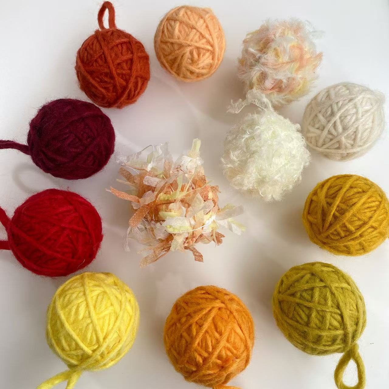 秋季花式毛线球绕线泡沫球圣诞树节日装饰DIY公仔鲜花束拍摄道具