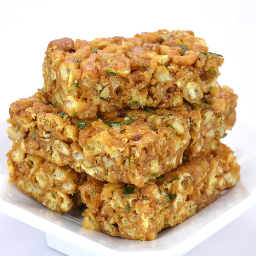 上海特产老香斋一口香蛋黄酥沙琪玛传统糕点年货城隍庙点心 - 封面