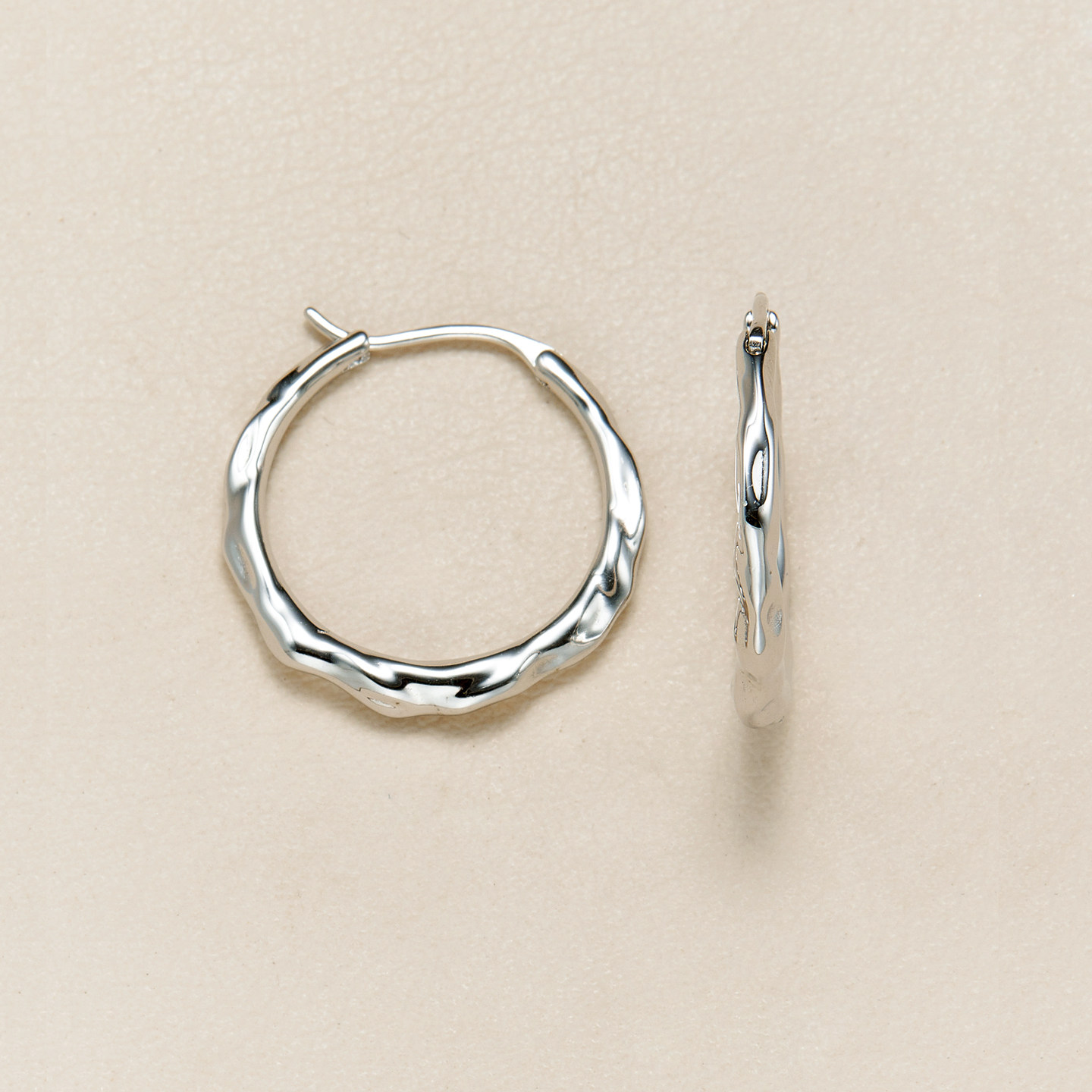 AHCHOO  静奢通勤S925纯银肌理褶皱感光面素圈耳环小众圆环耳扣女,饰品/流行首饰/时尚饰品新,银饰耳饰,淘宝优惠券,粉丝福利购,淘宝优惠卷