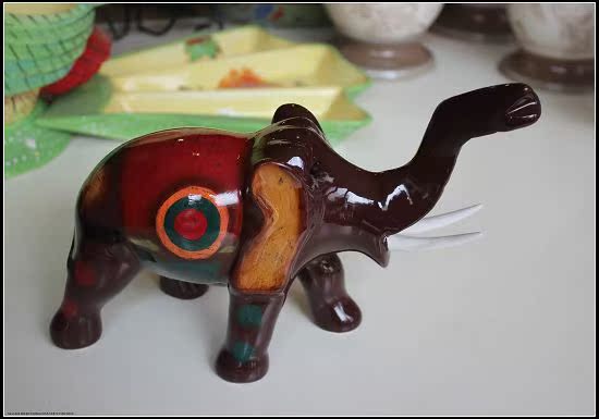 陶瓷手绘德国几何大象摆件