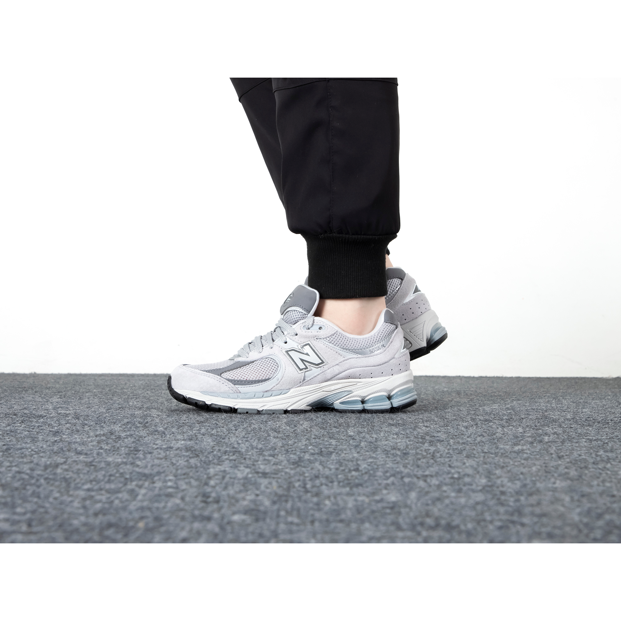 NB休闲鞋24年夏季中性ML2002R0-D