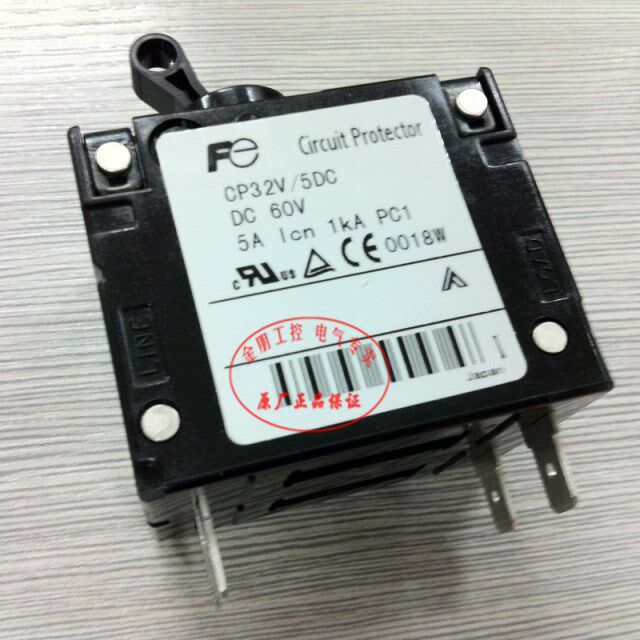 原装进口 日本富士FUJI 断路器 CP32V/5DC空气开关假一罚十5A