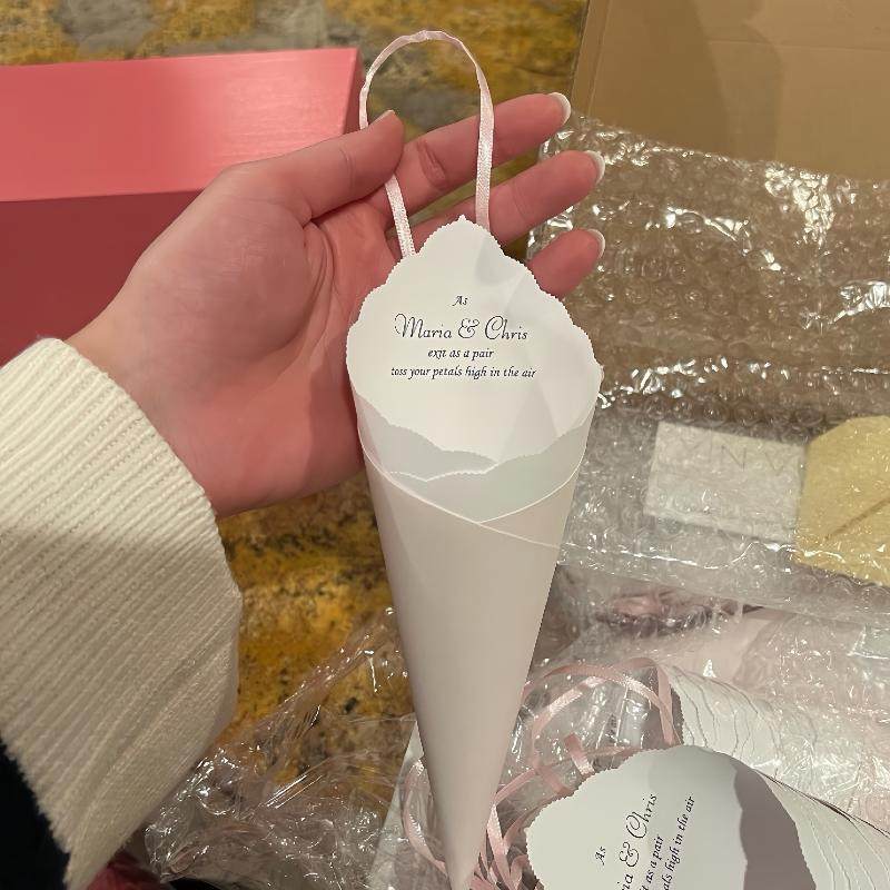 雅丝手作冰淇淋蛋筒花束礼品纸盒图片