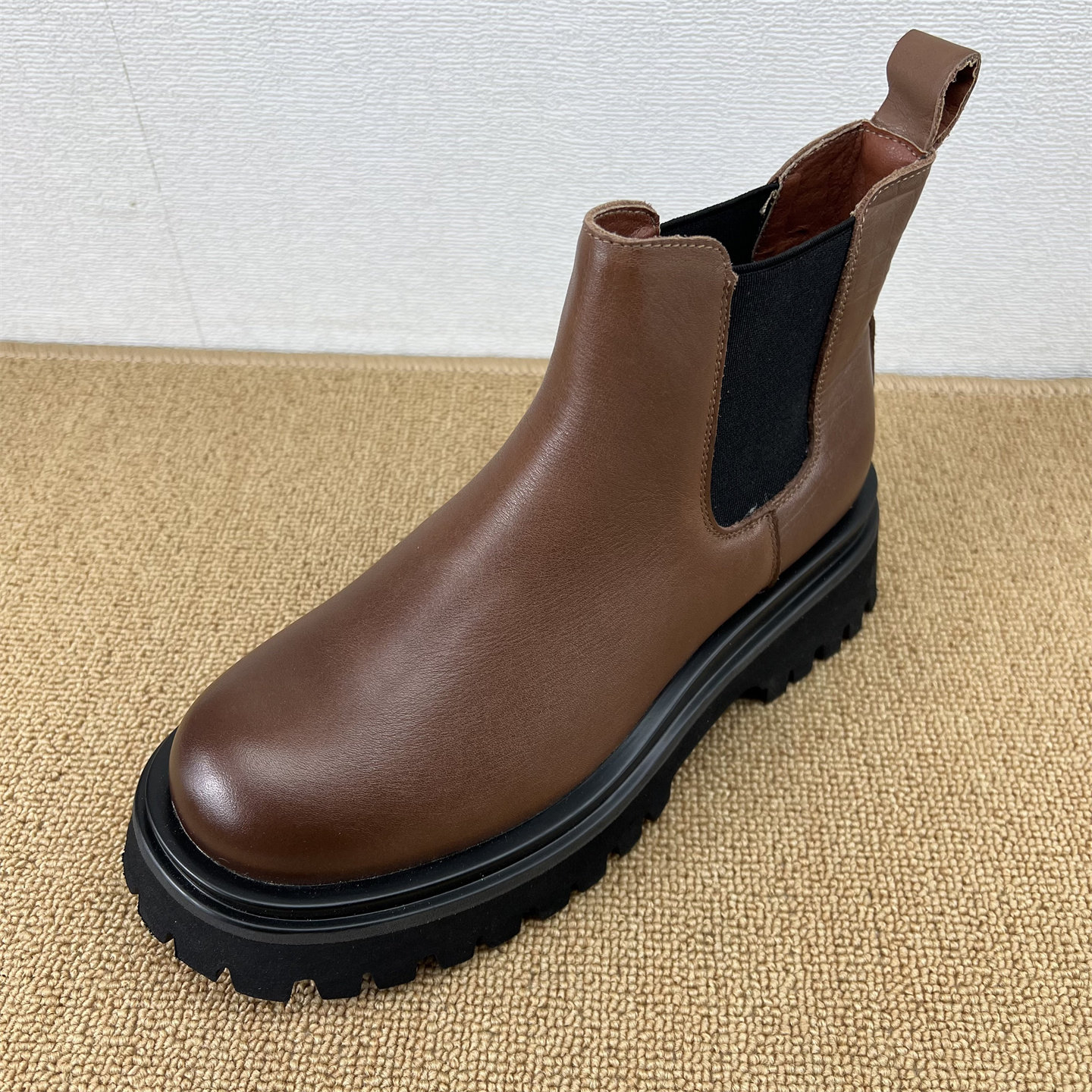 头层牛皮英伦风厚底切尔西靴冬季真皮短靴圆头防水台马丁靴棕色潮,女鞋,切尔西靴,淘宝优惠券,粉丝福利购,淘宝优惠卷