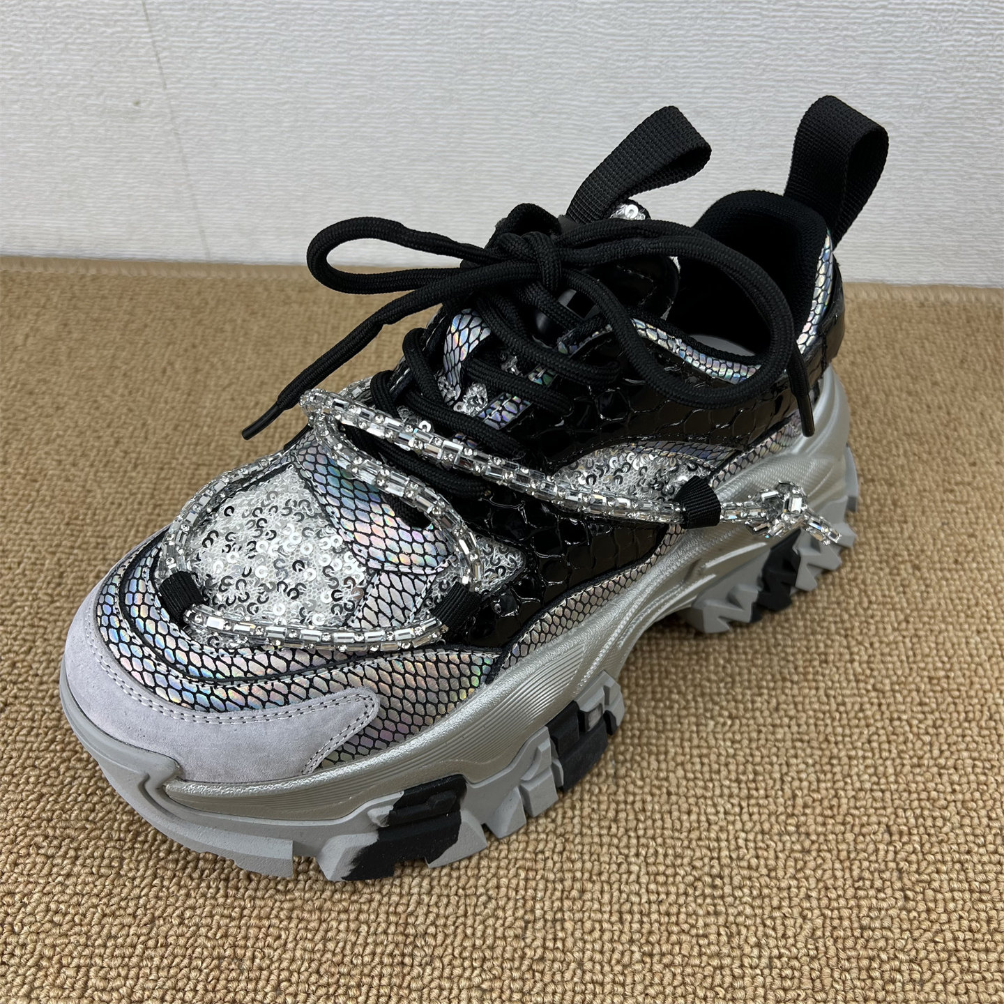 水钻真皮厚底老爹鞋圆头增高休闲运动鞋百搭潮鞋系带女鞋拼接网面,女鞋,老爹鞋,淘宝优惠券,粉丝福利购,淘宝优惠卷