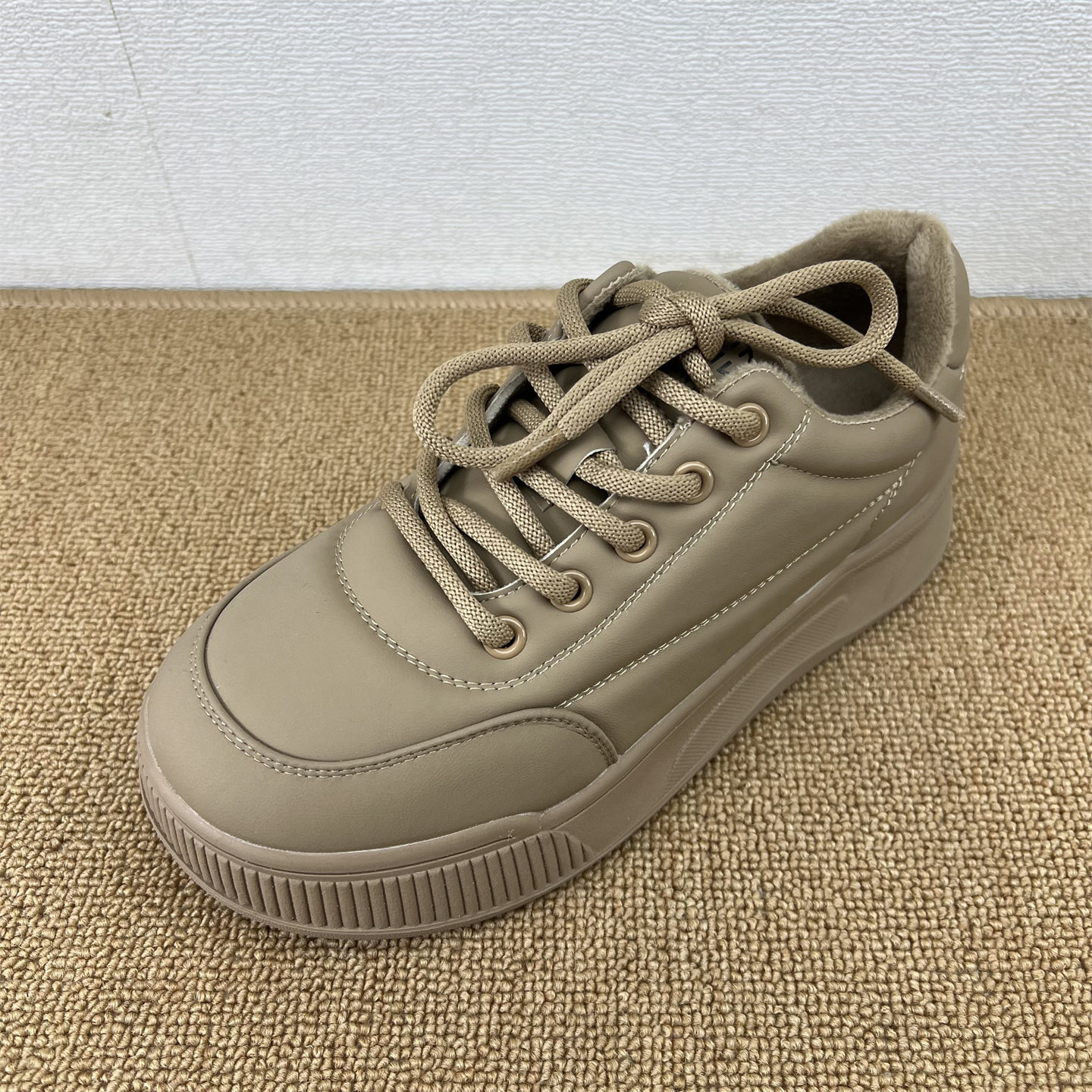 简约风厚底面包鞋女圆头系带休闲板鞋舒适百搭潮鞋真皮冬季百搭款,女鞋,休闲板鞋,淘宝优惠券,粉丝福利购,淘宝优惠卷