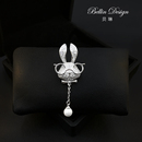 百搭配饰品5231 胸口免缝防走光扣时尚 戴眼镜 卡通兔子胸针女衬衫