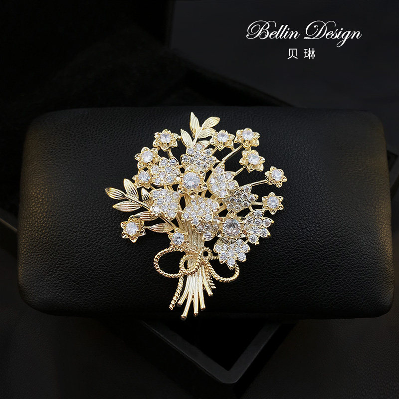 时尚大气的发财树胸针女西装固定