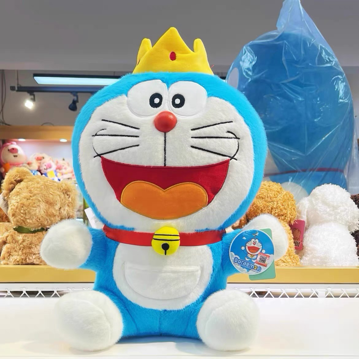 正版皇冠哆啦A梦公仔抱枕铃铛抱枕机器猫叮当猫送朋友生日礼物