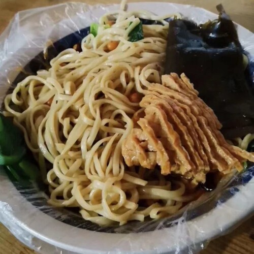 徐州美食网红板面纯真辛辣真空包