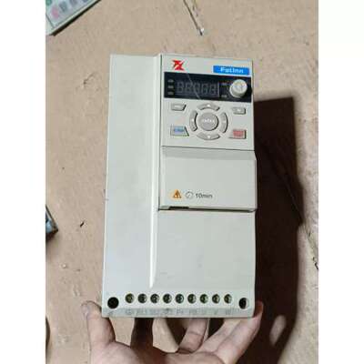 售前咨询富凌变频器H110T40075BX0 7.5KW