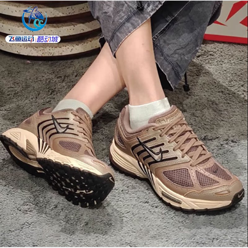 耐克Nike跑步鞋小勾老爹鞋女子