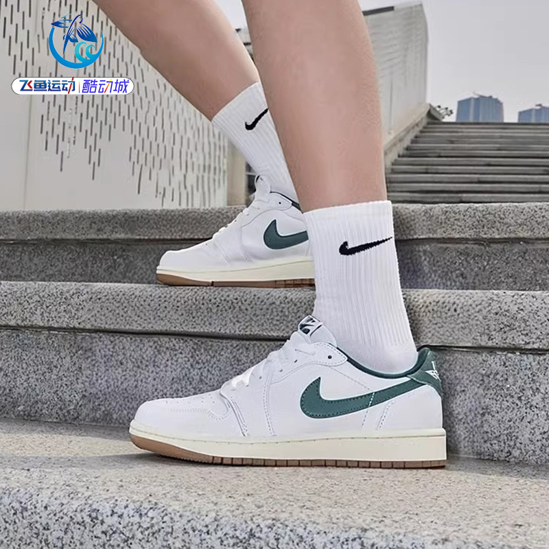 耐克Nike男女反转警灯篮球鞋