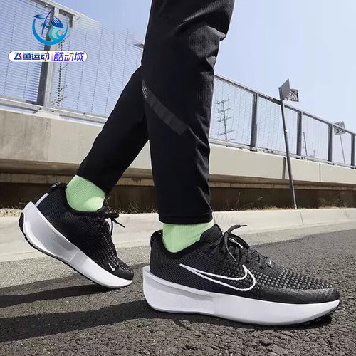耐克Nike男休闲跑步鞋