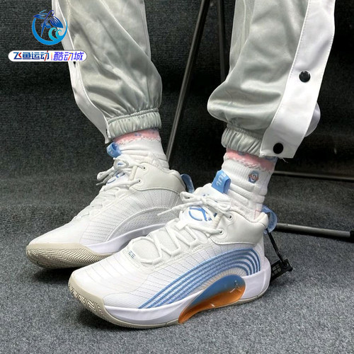 耐克Nike缓震气垫实战篮球鞋