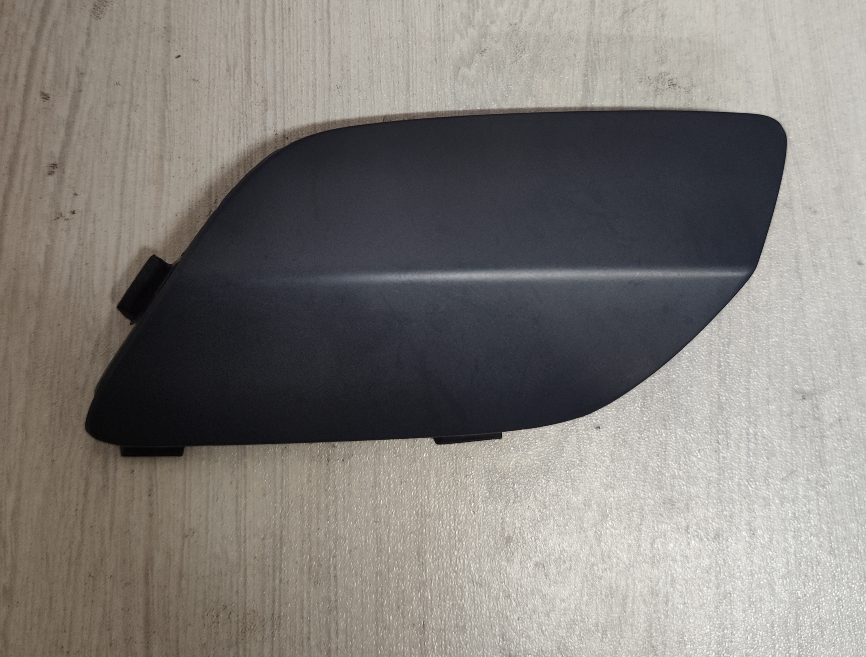 欧宝雅特H大灯喷水嘴盖右