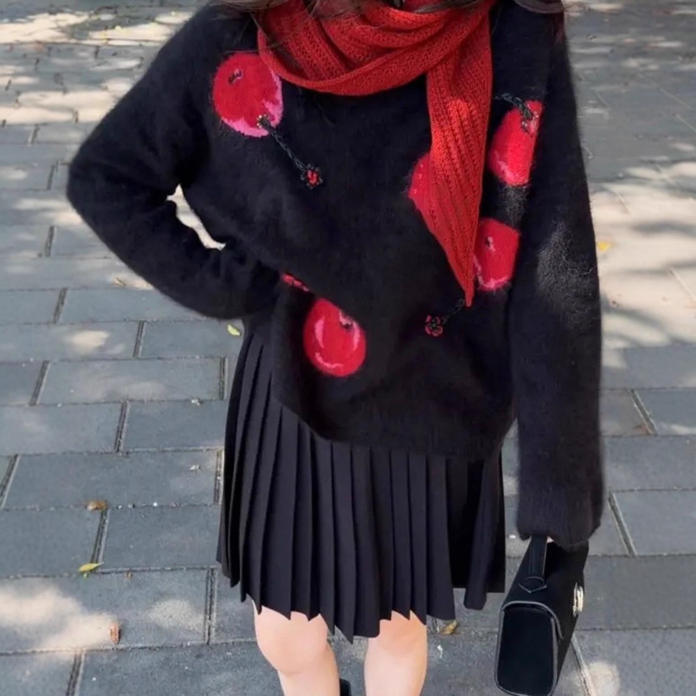 氛围感樱桃提花羊毛衫显瘦毛衣女秋冬上衣25新款女装含羊绒针织衫